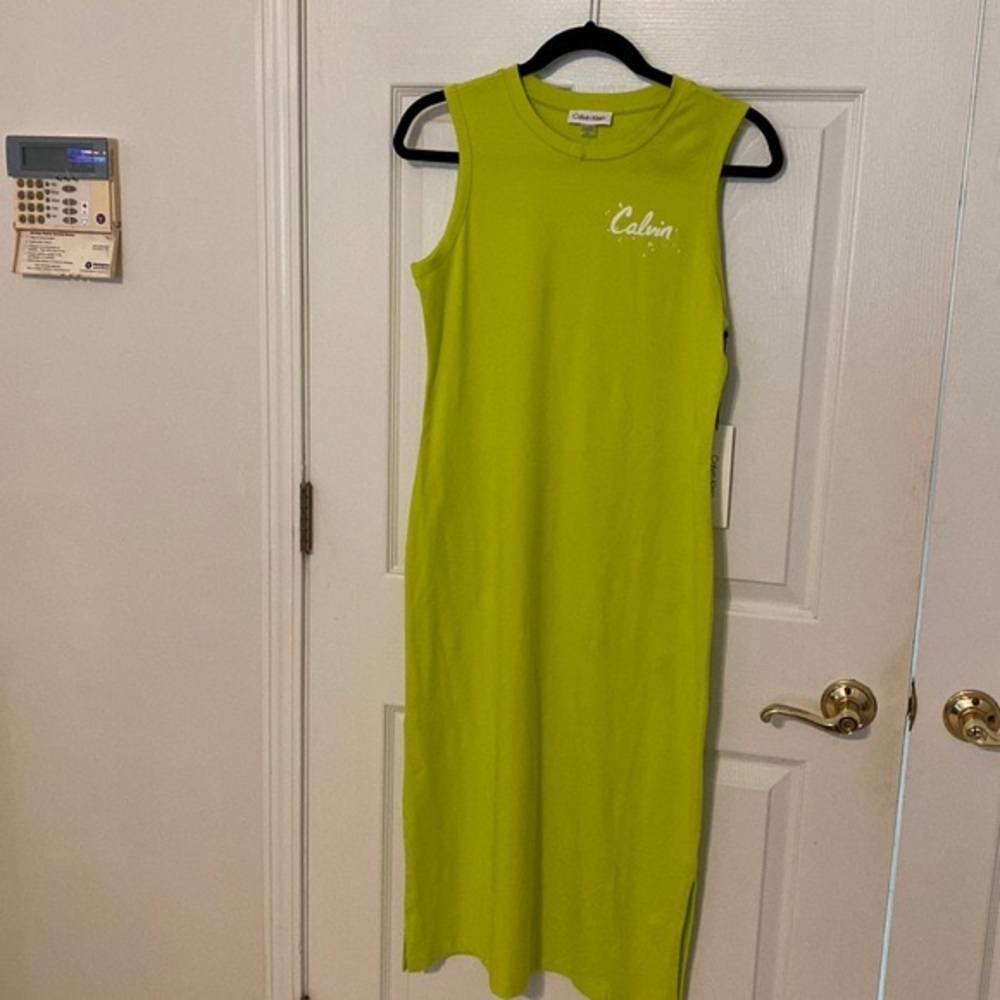 Calvin Klein dress never worn size M